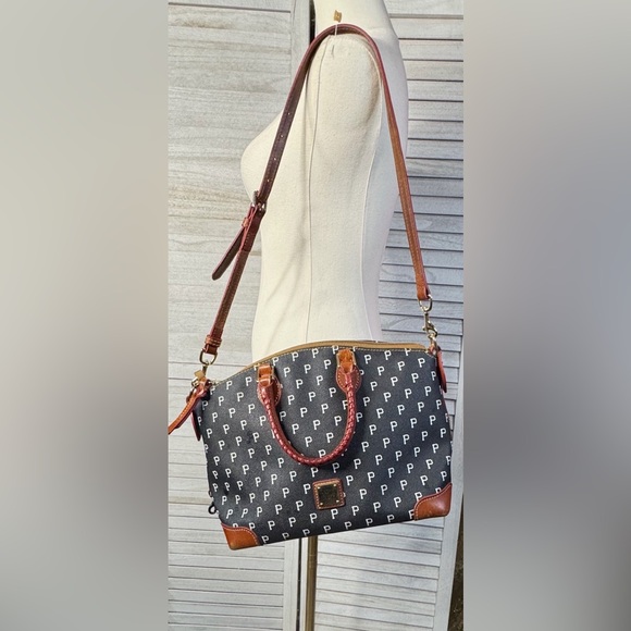 Dooney & Bourke Black and Brown Monogram Shoulder Bag. Pittsburgh Pirates. - Picture 2 of 13